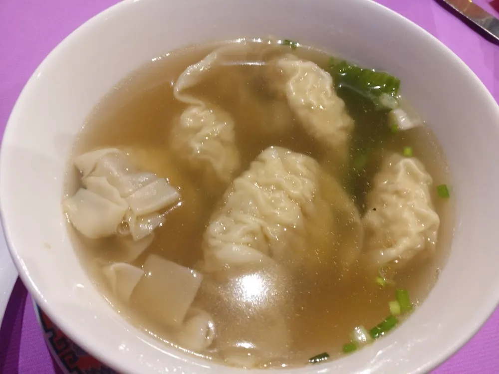 Soupe de Raviolis Aux Crevettes